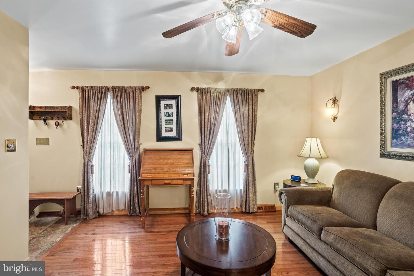 33 Rosewood Lane photo 11