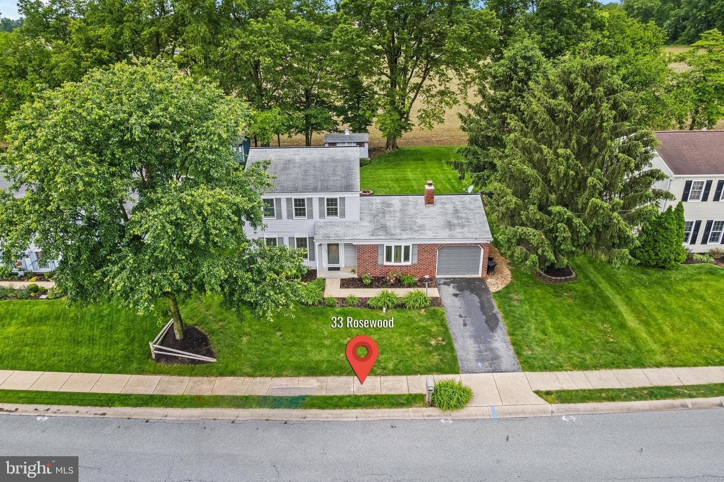 33 Rosewood Lane photo 42