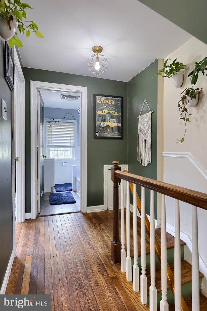 110 Nassau Road photo 17