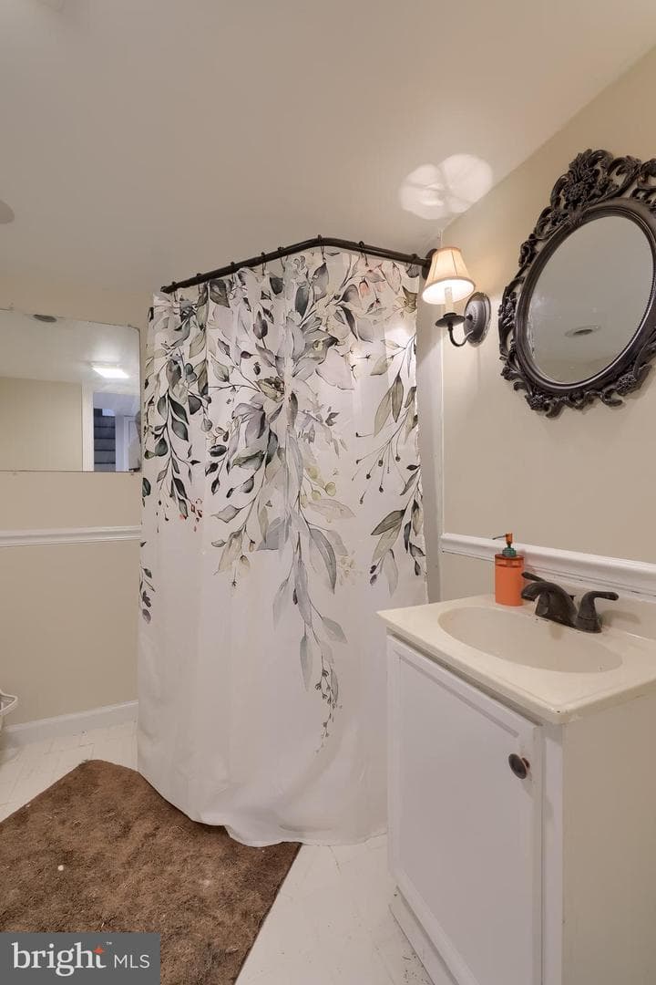 110 Nassau Road photo 25