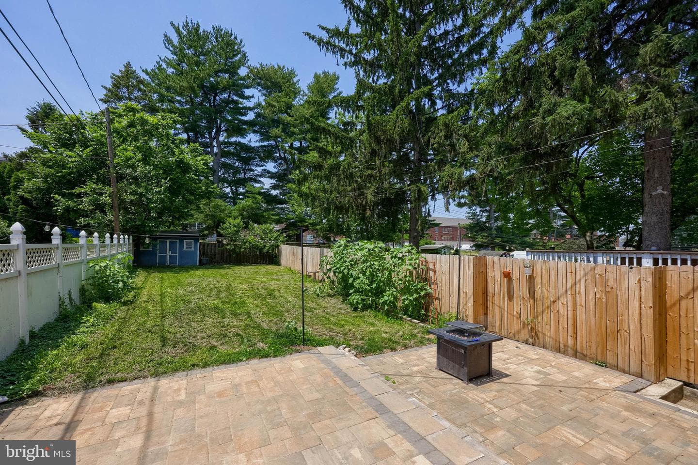 110 Nassau Road photo 27