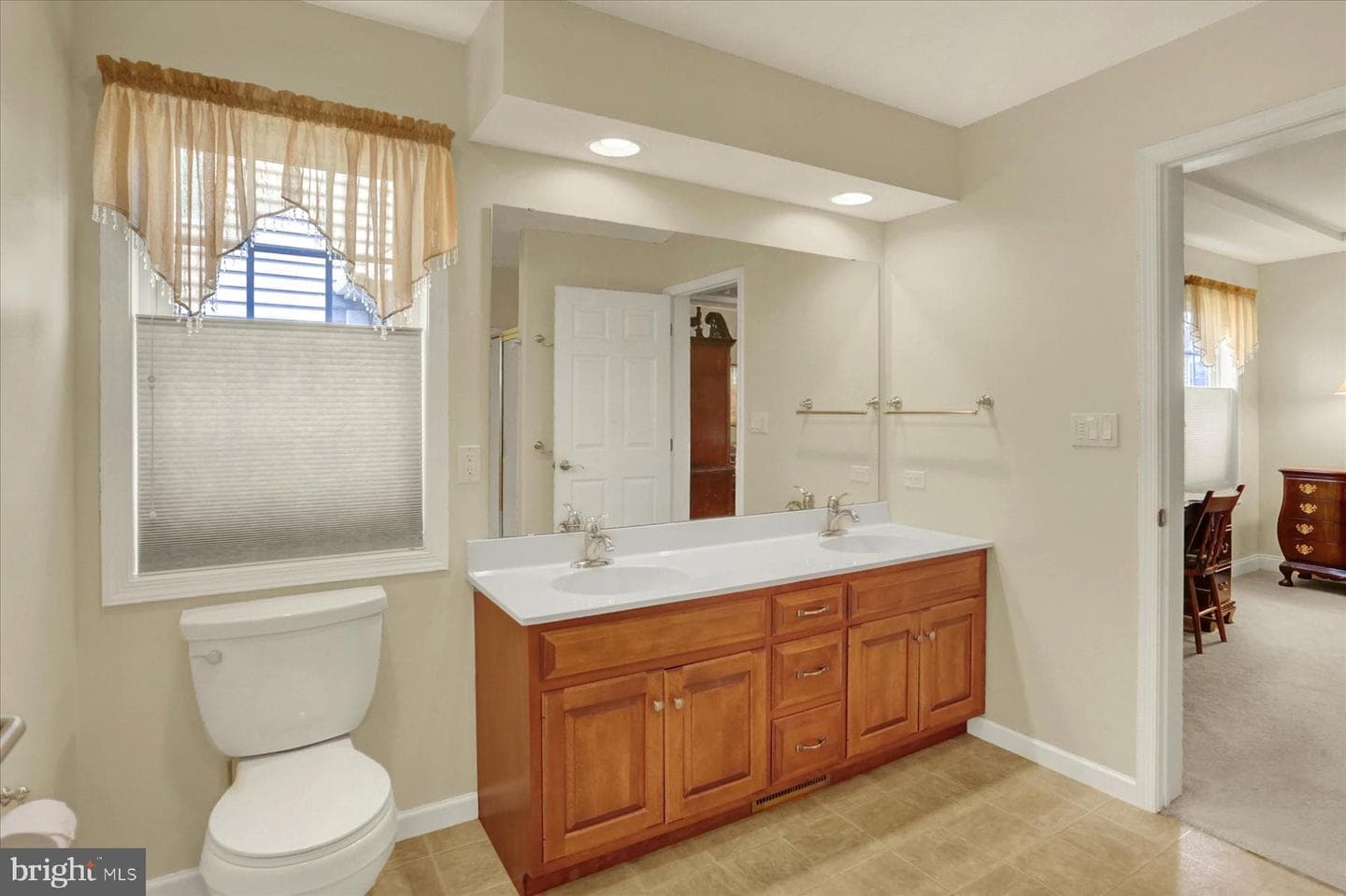 1316 Willow Creek Drive photo 43