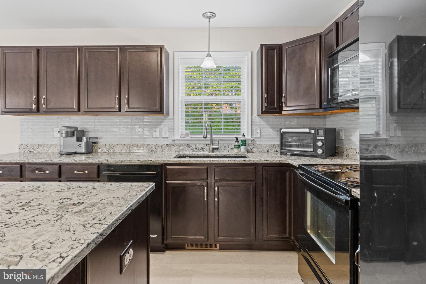 413 Joy Circle photo 16