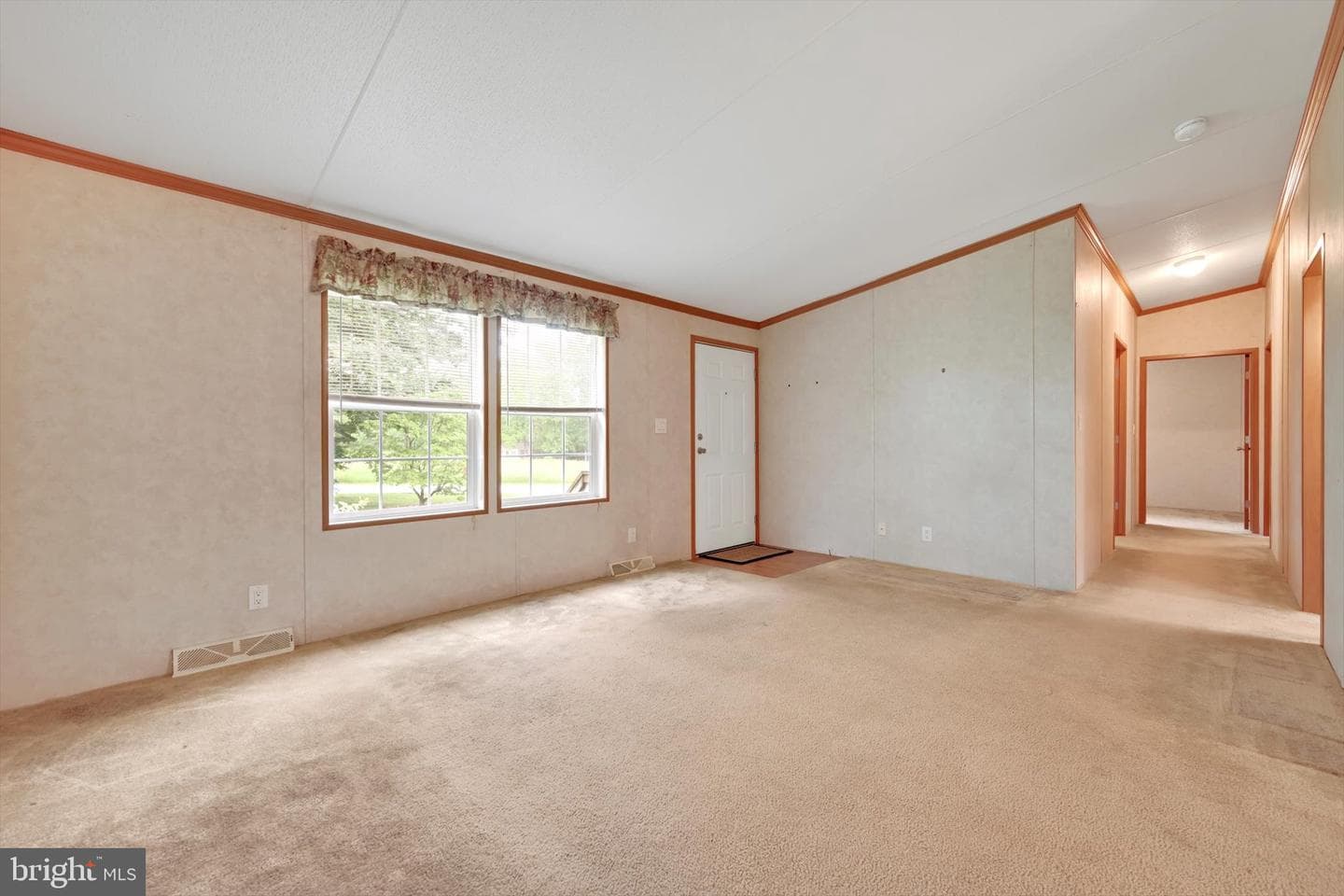 1130 Dogwood Drive photo 4