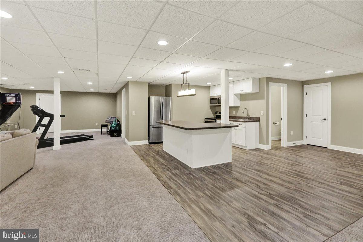 464 Greenhedge Drive photo 47