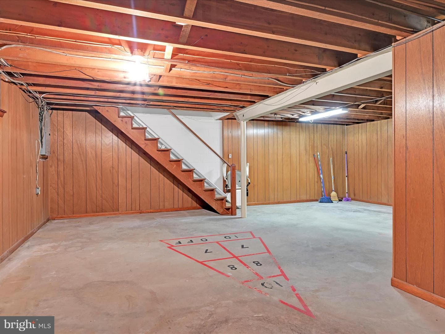 19 Pleasant View Drive photo 31