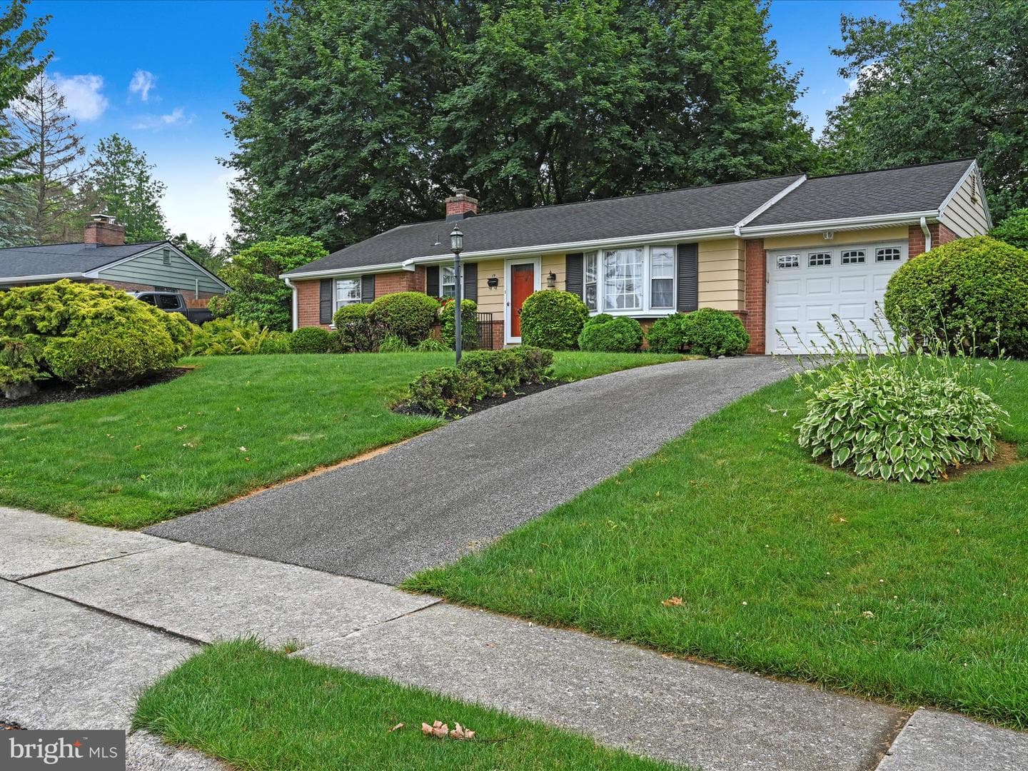 19 Pleasant View Drive photo 4