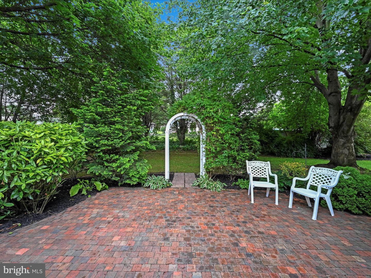 19 Pleasant View Drive photo 8