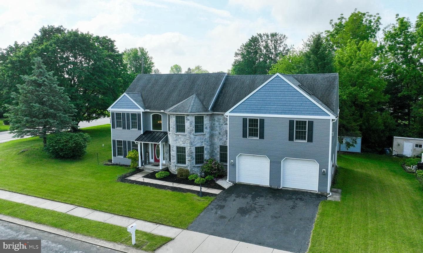 2461 Impala Drive photo 3