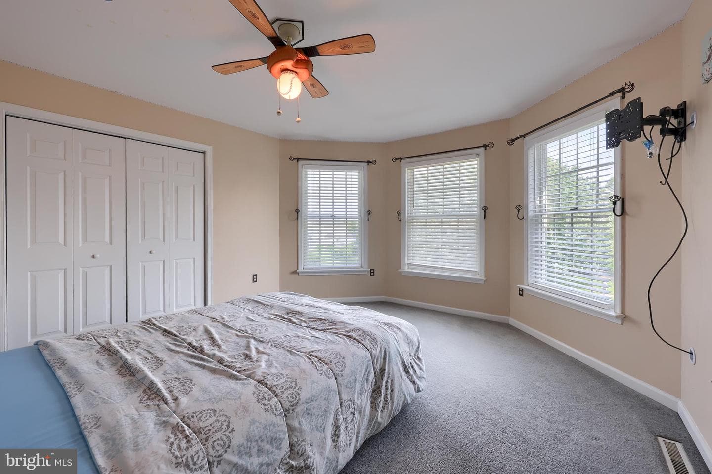 2461 Impala Drive photo 33