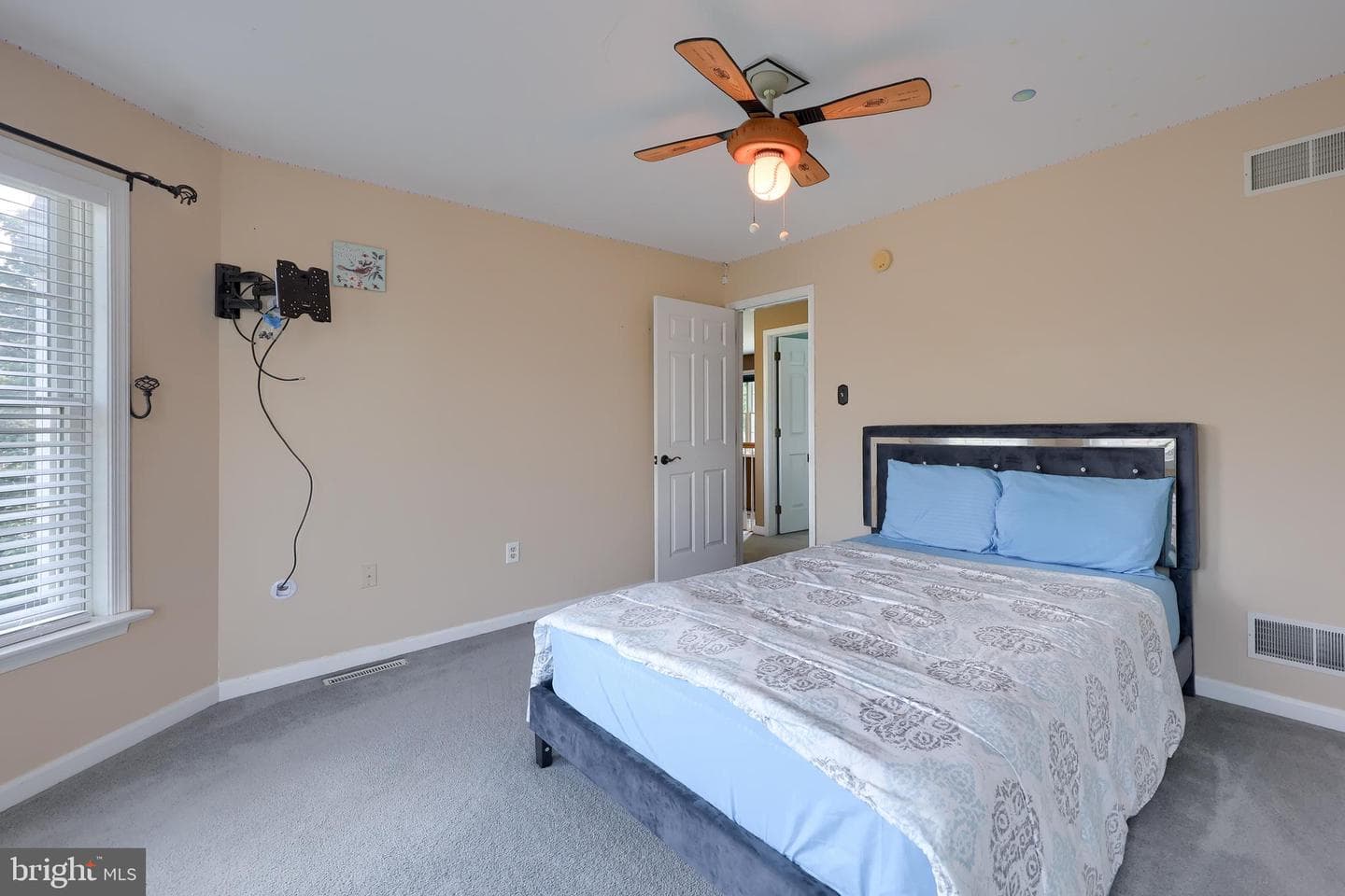 2461 Impala Drive photo 34