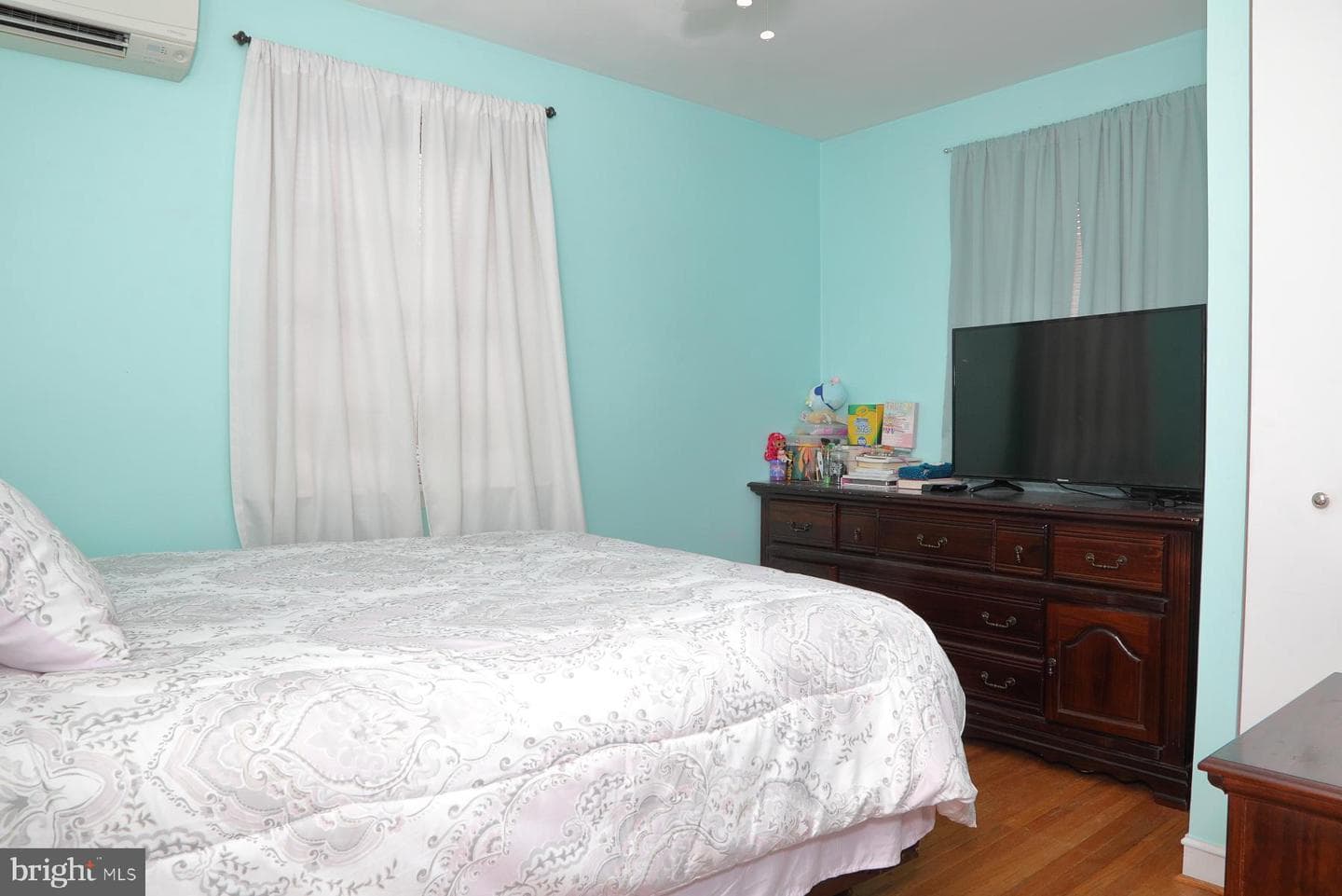 1145 Jamaica Road photo 23