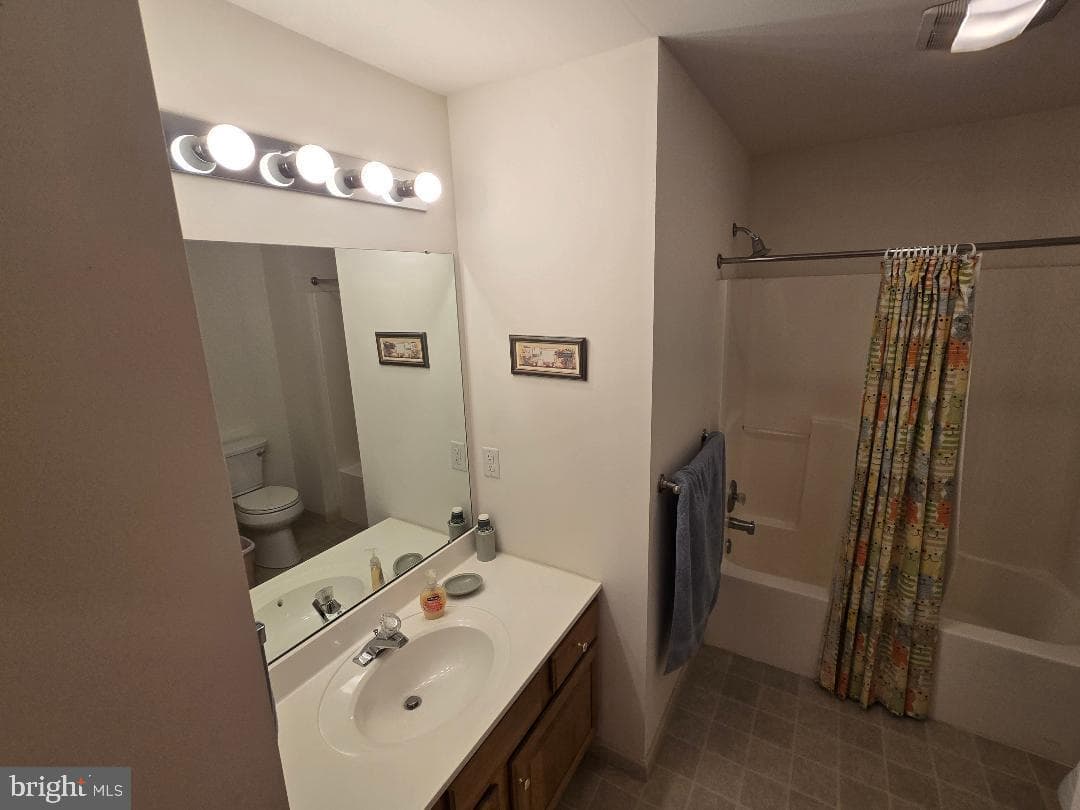 2162 Weeping Willow Lane photo 12