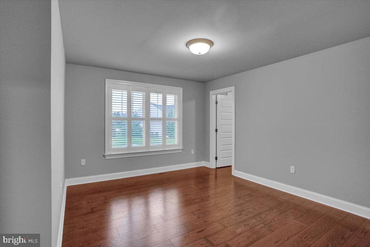 641 Skyler Drive photo 27