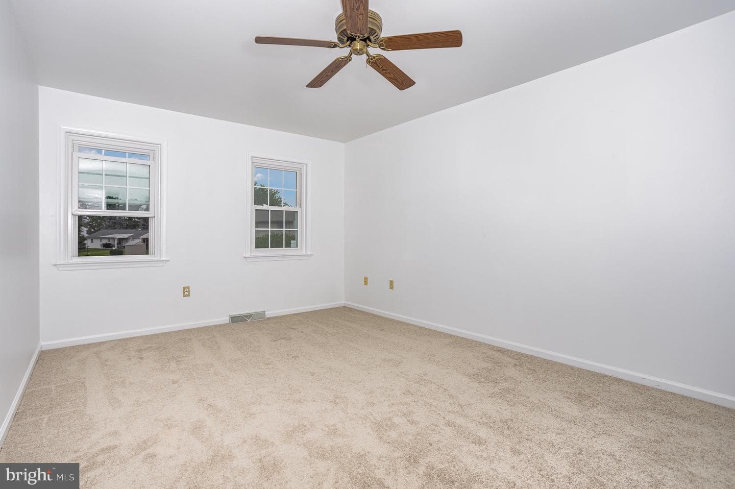 247 Miller Road photo 17