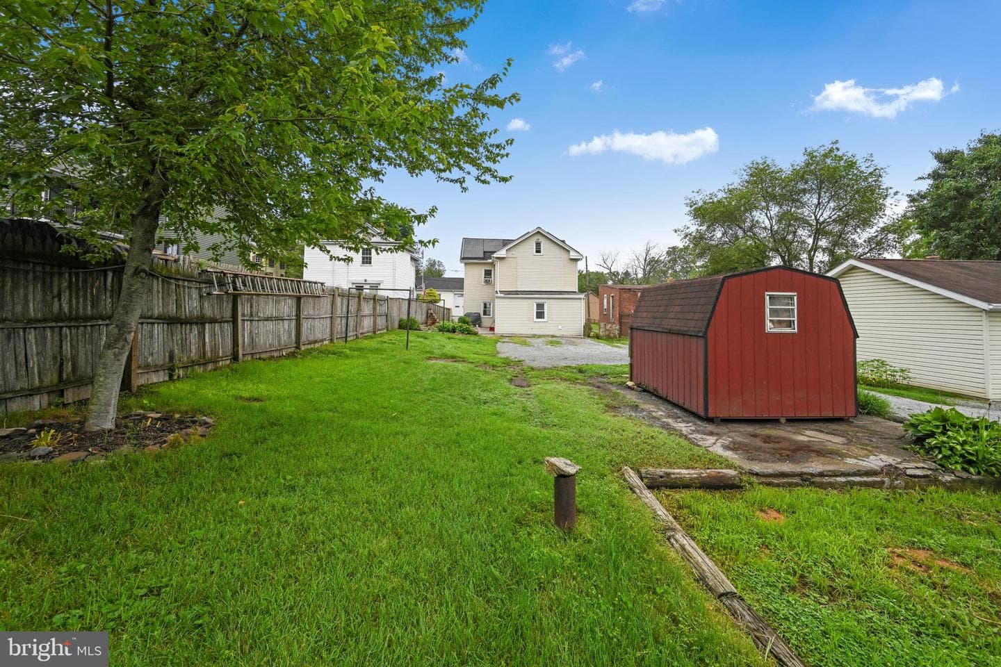 12 Charlestown Road photo 29