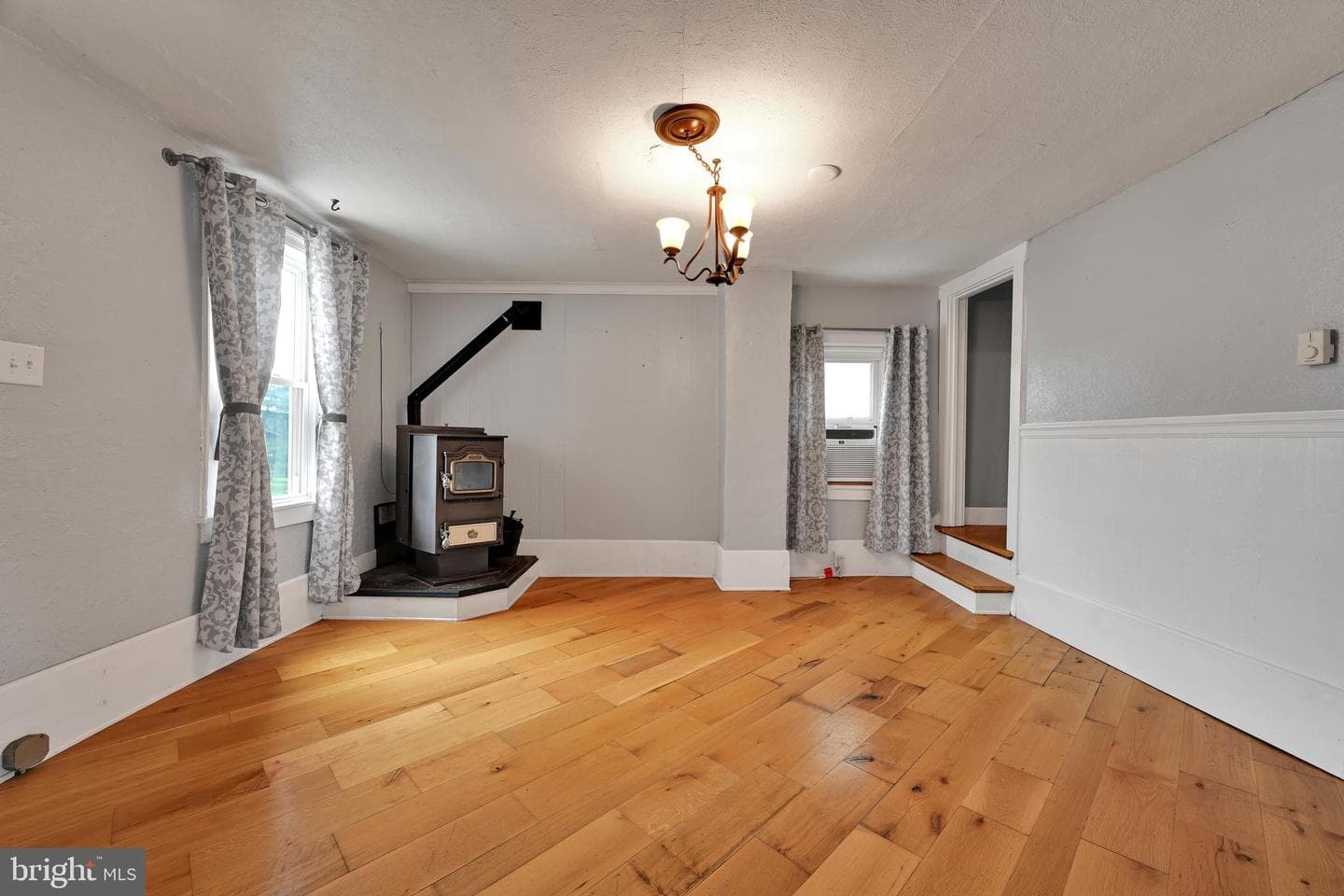 12 Charlestown Road photo 6