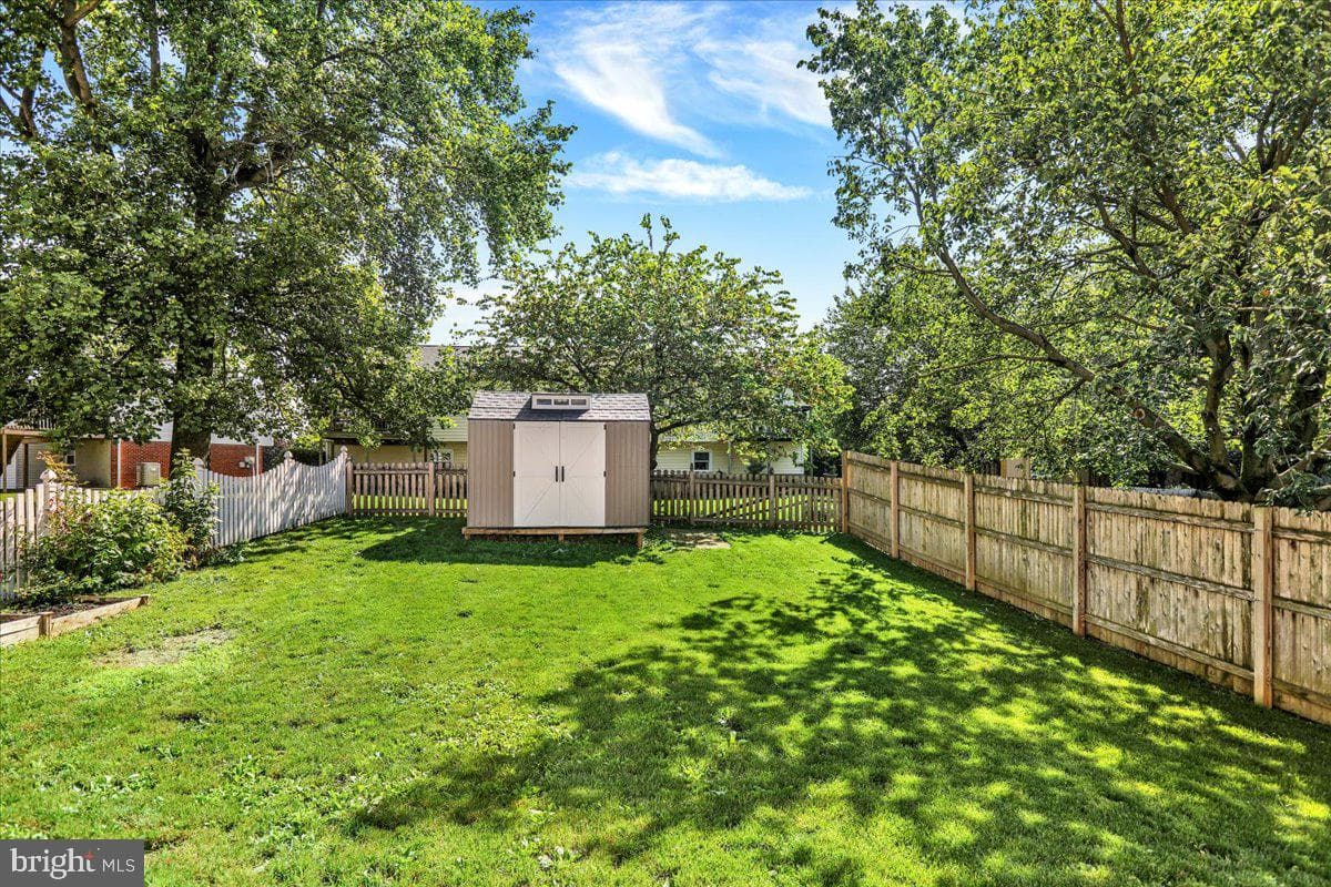 483 Crosswinds Drive photo 14