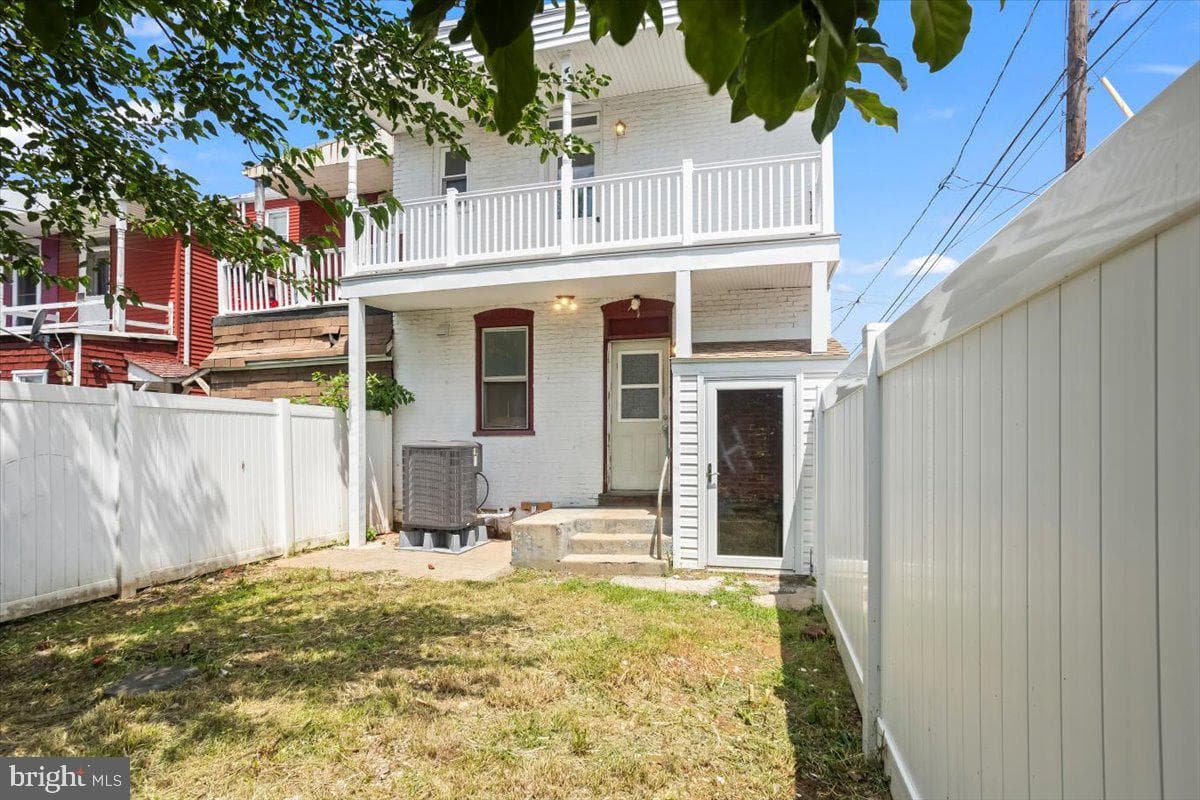 200 Jackson Street photo 26