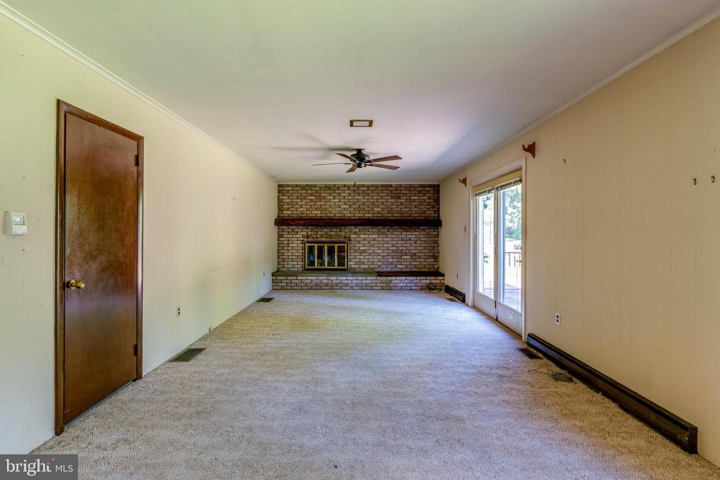 129 E Charlotte Street photo 19