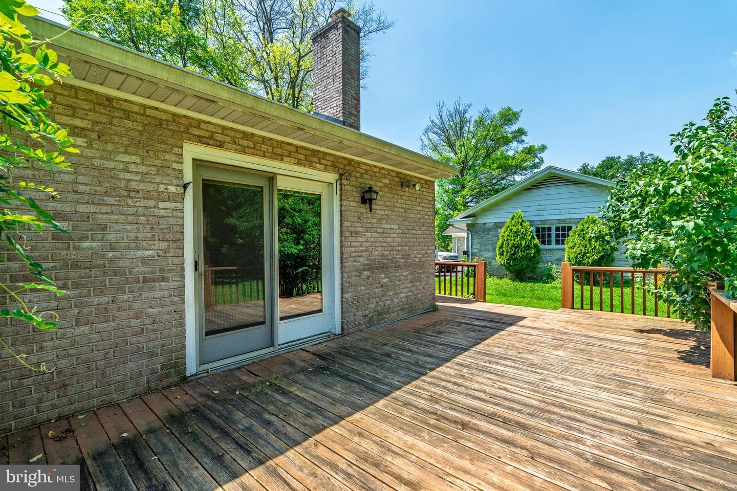129 E Charlotte Street photo 36