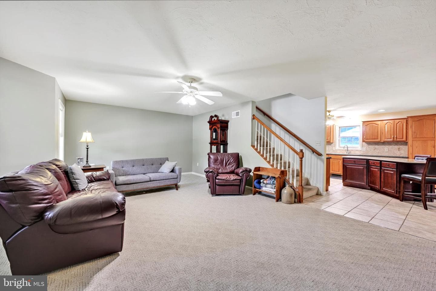 88 Ridge Avenue photo 8