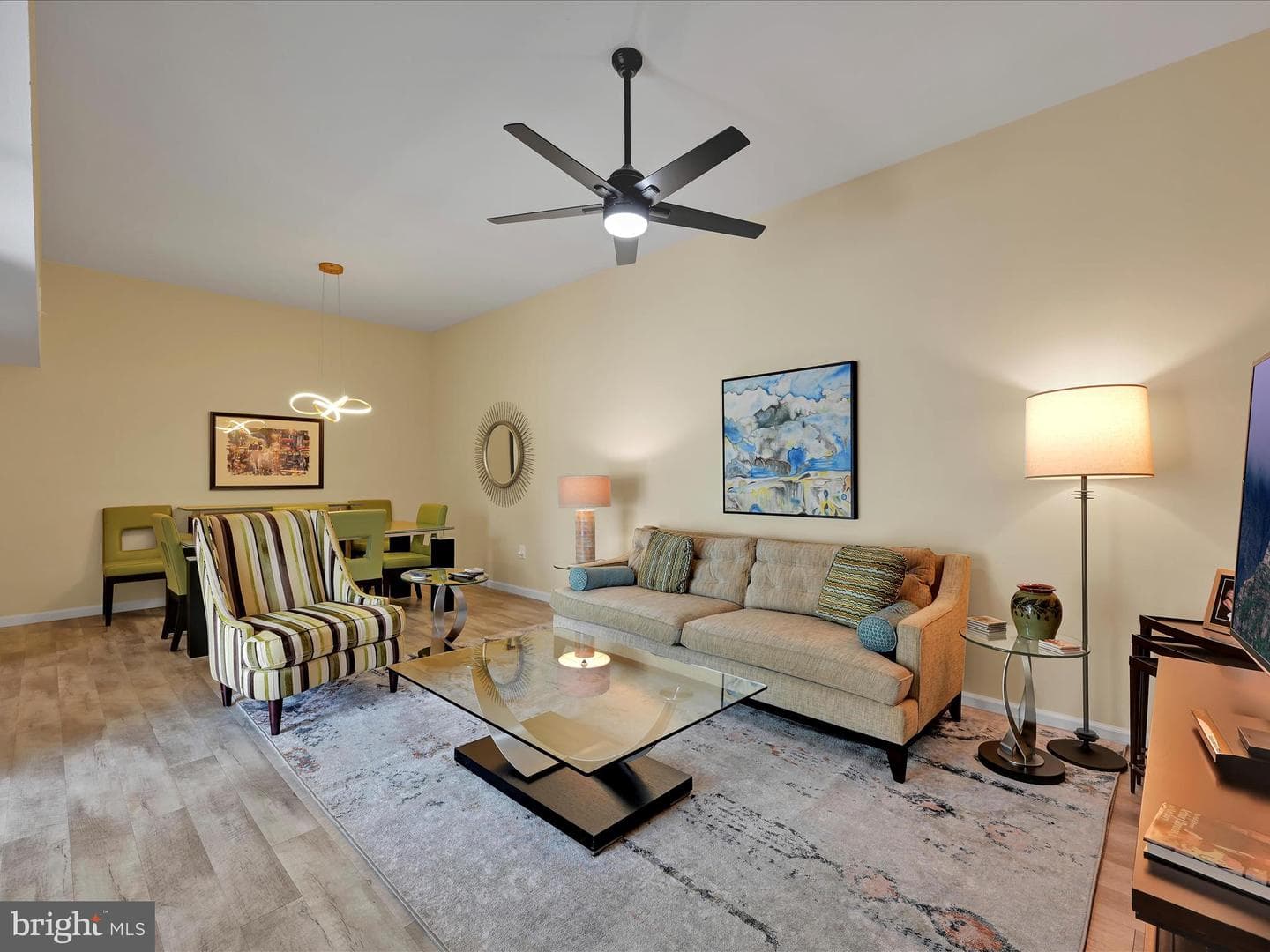 50 Valleybrook Drive photo 8