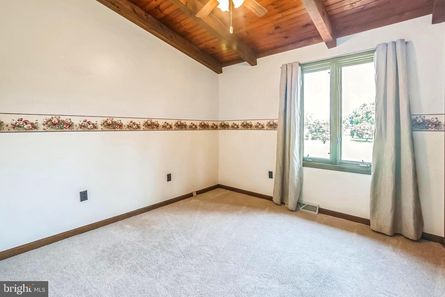 79 John Drive photo 47