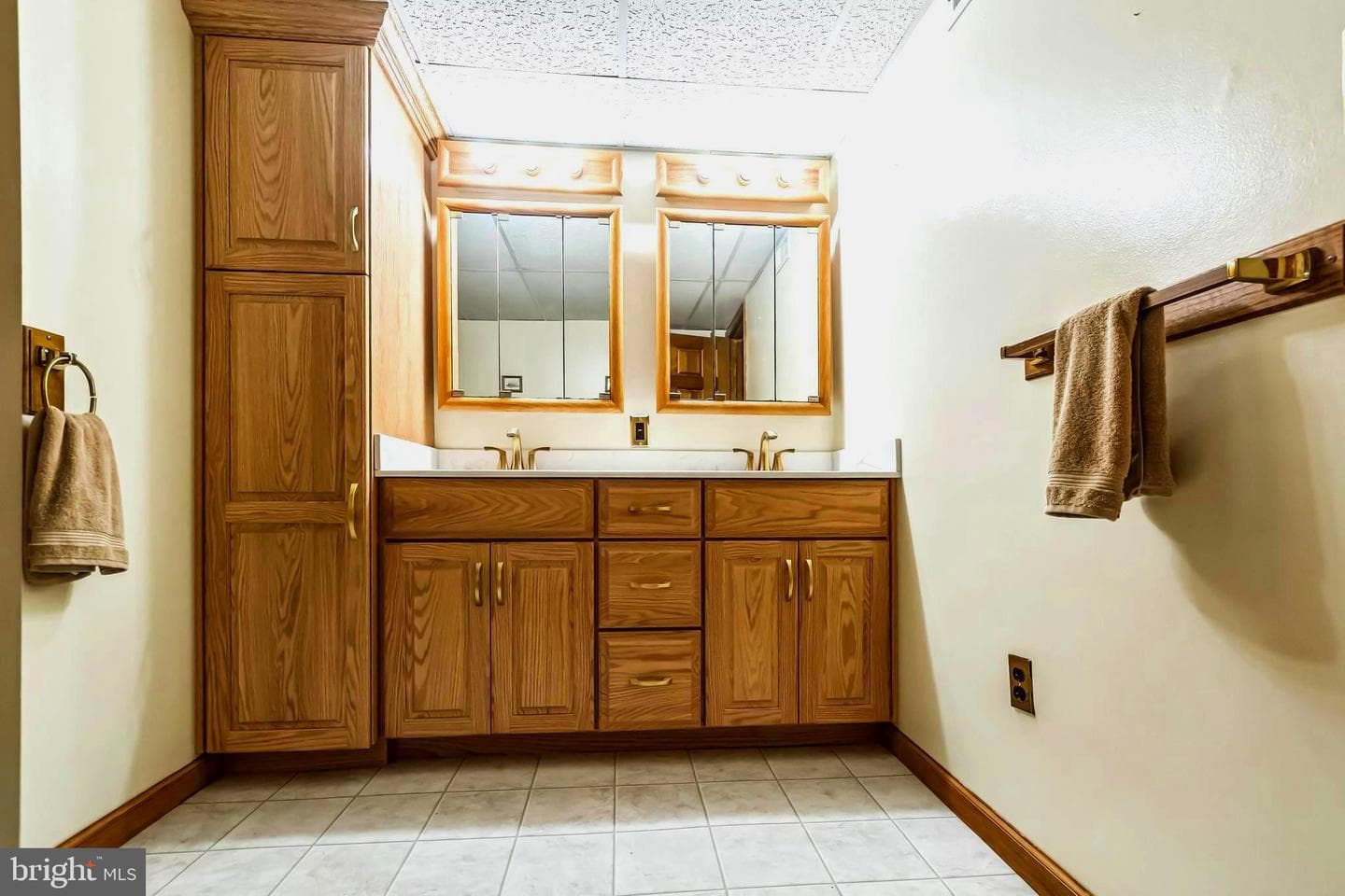 79 John Drive photo 49