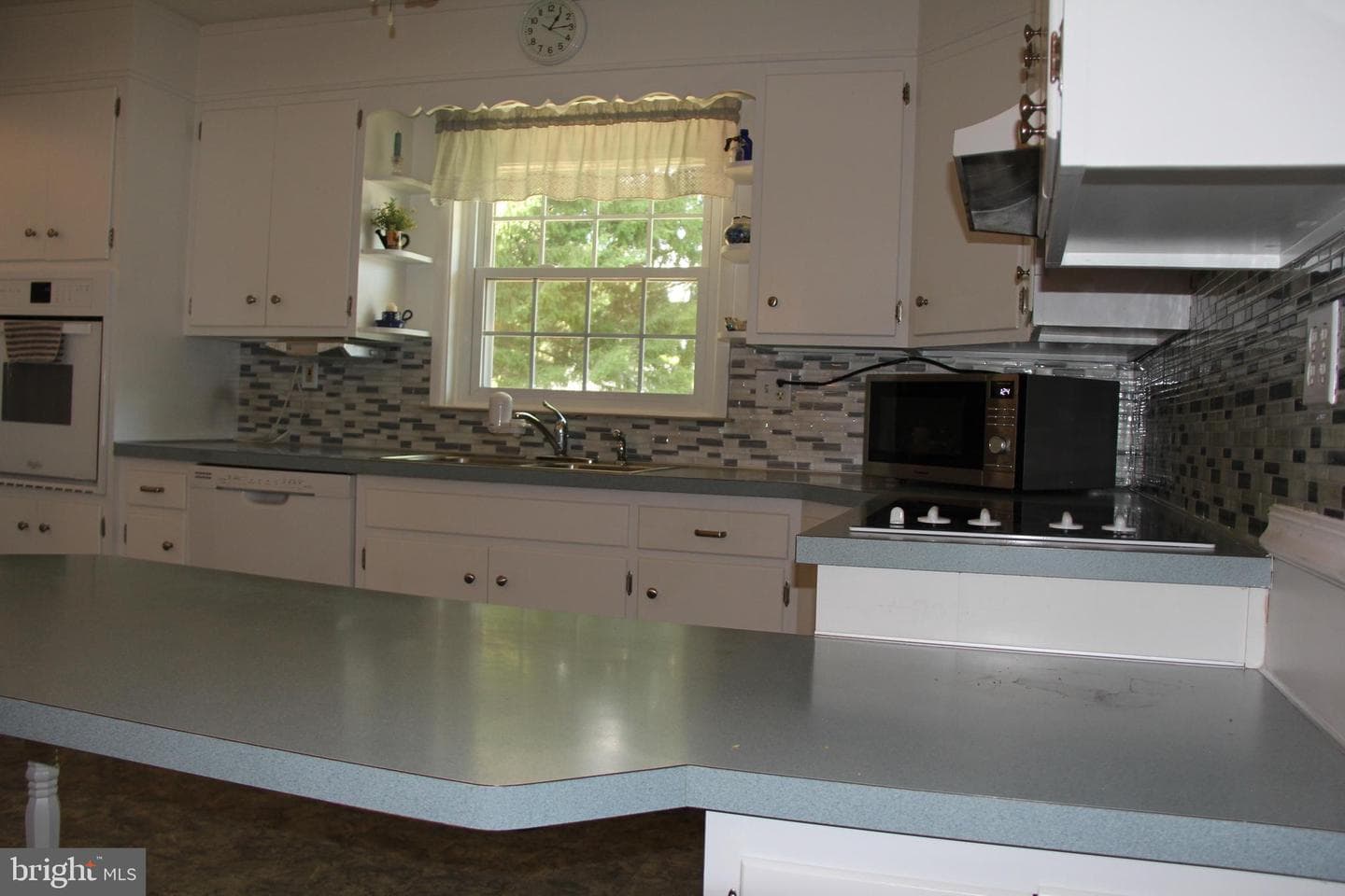 456 Lincoln Avenue photo 5