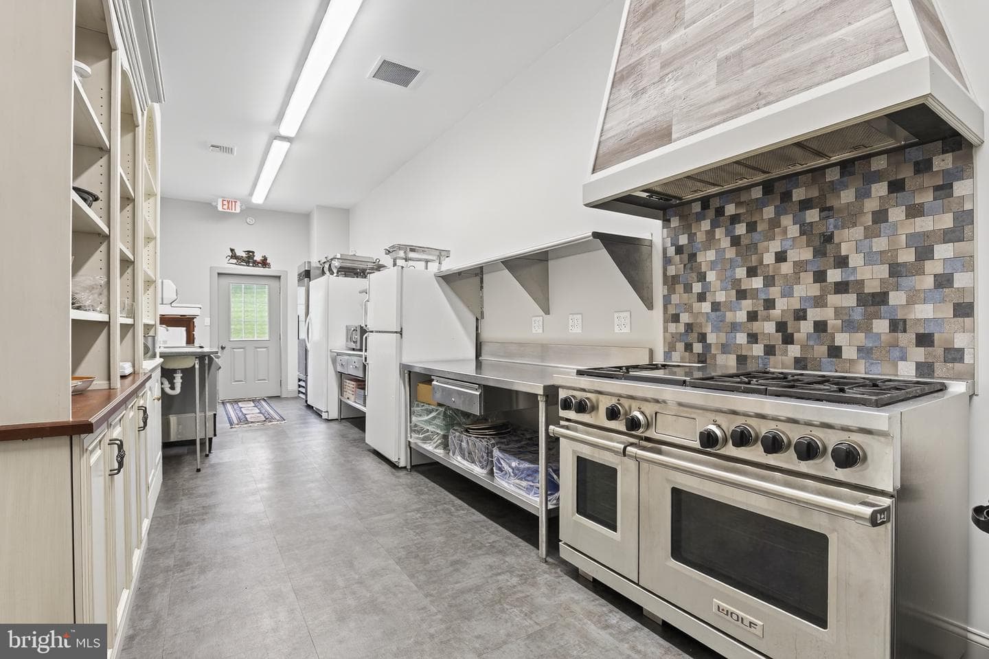 1505 Newport Road photo 104