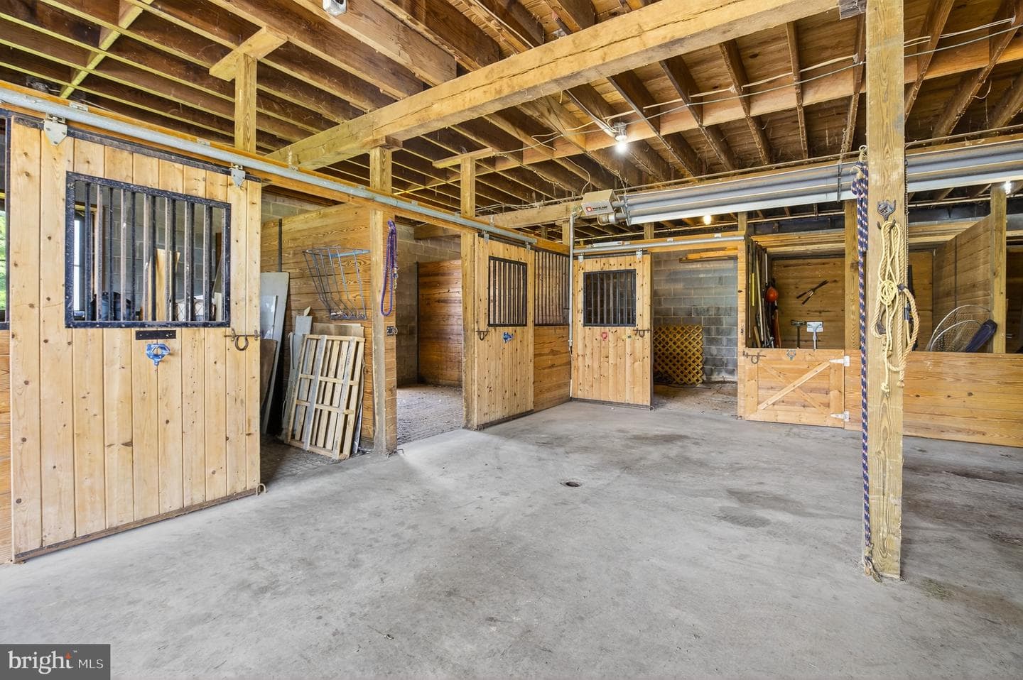 1505 Newport Road photo 106