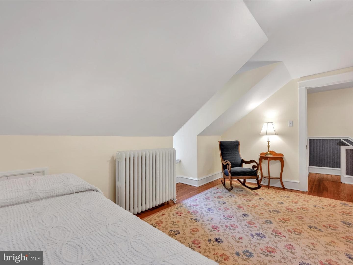 528 State Street photo 25