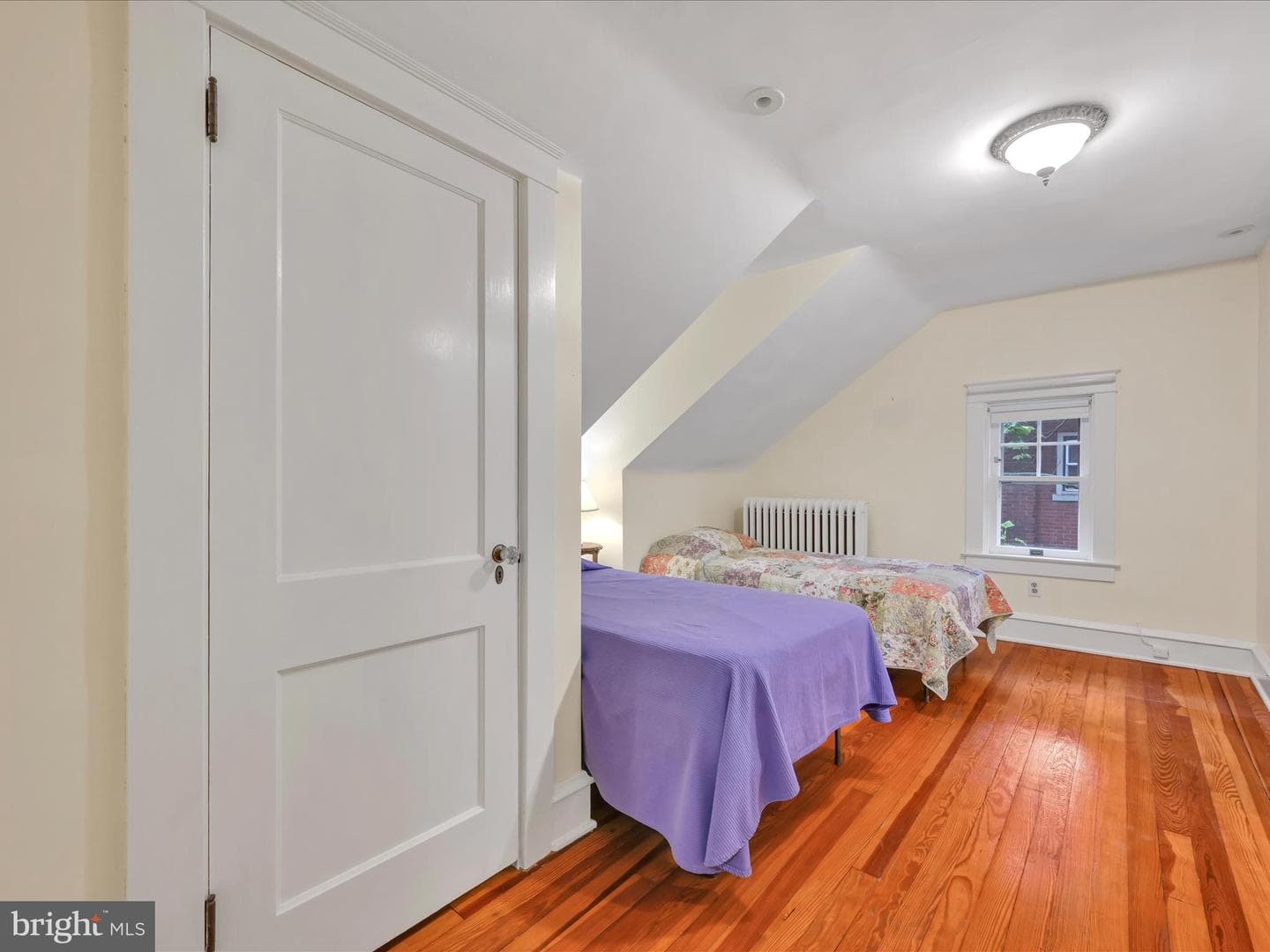 528 State Street photo 26