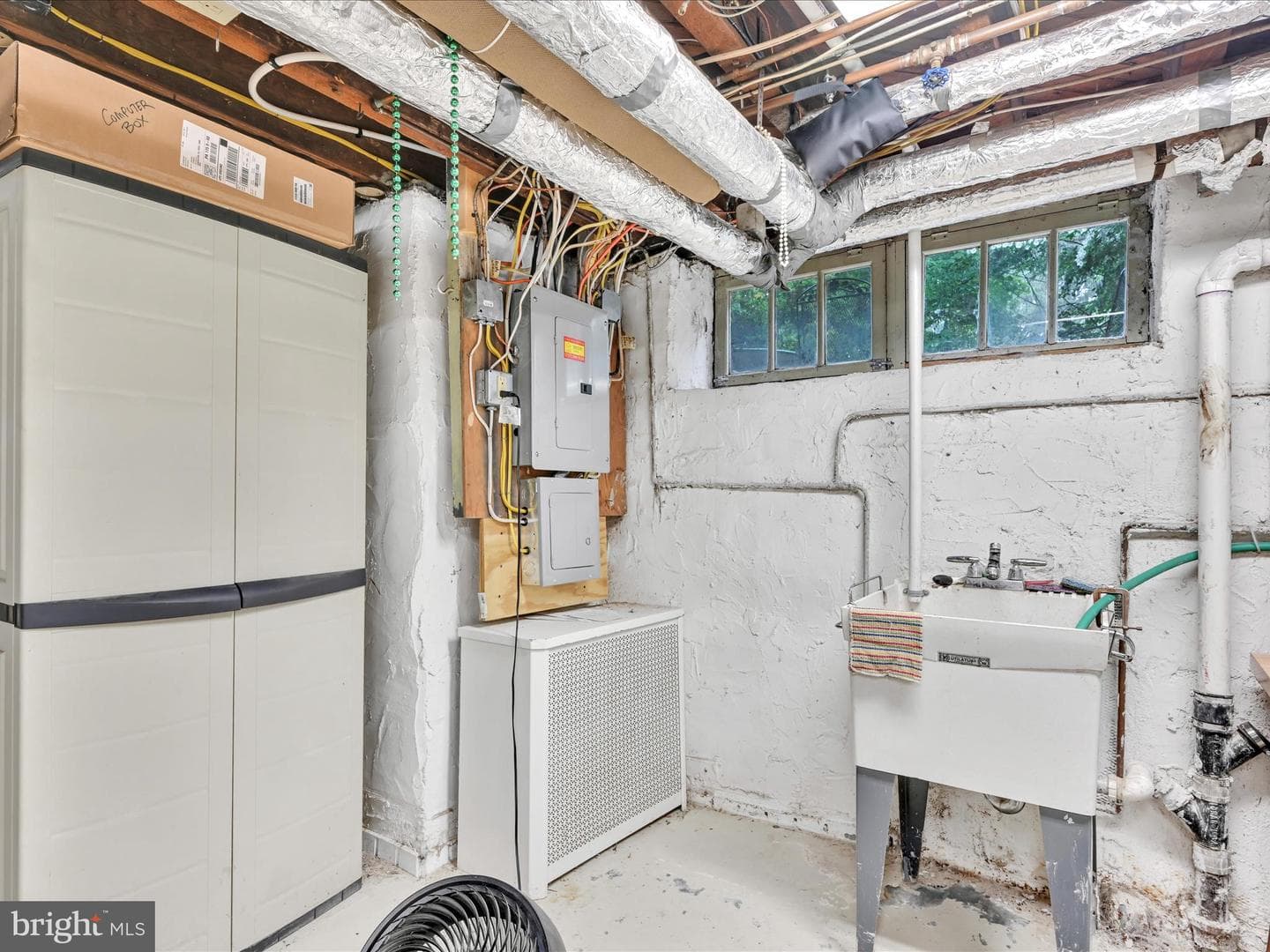 528 State Street photo 34