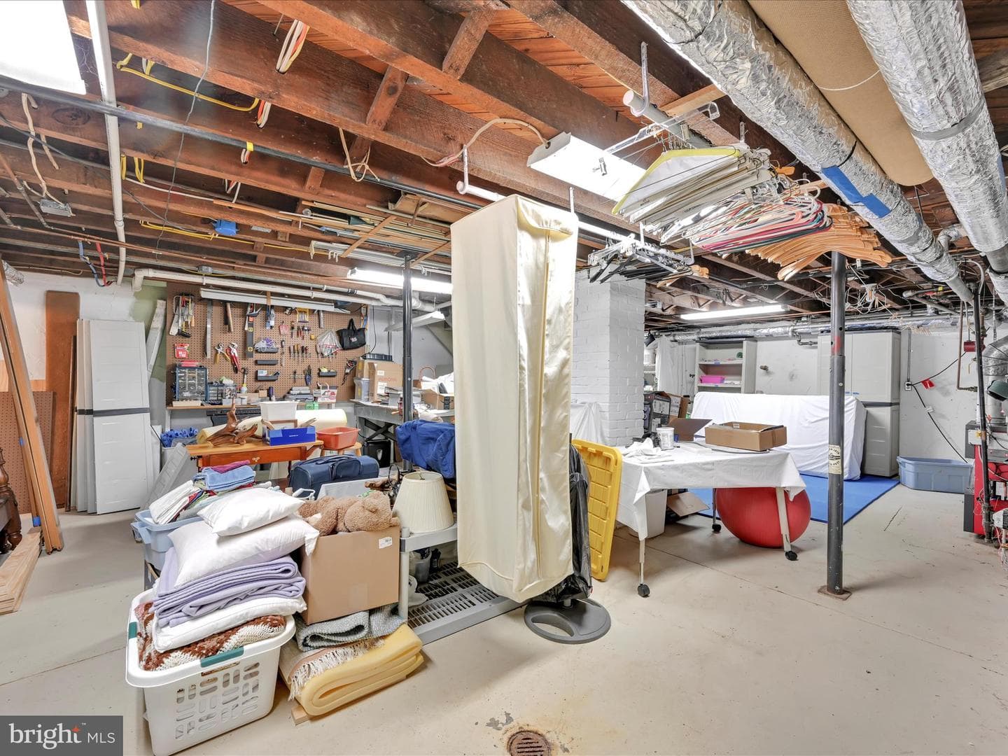 528 State Street photo 35