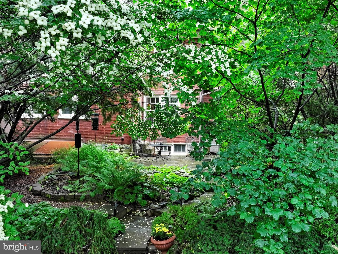 528 State Street photo 47