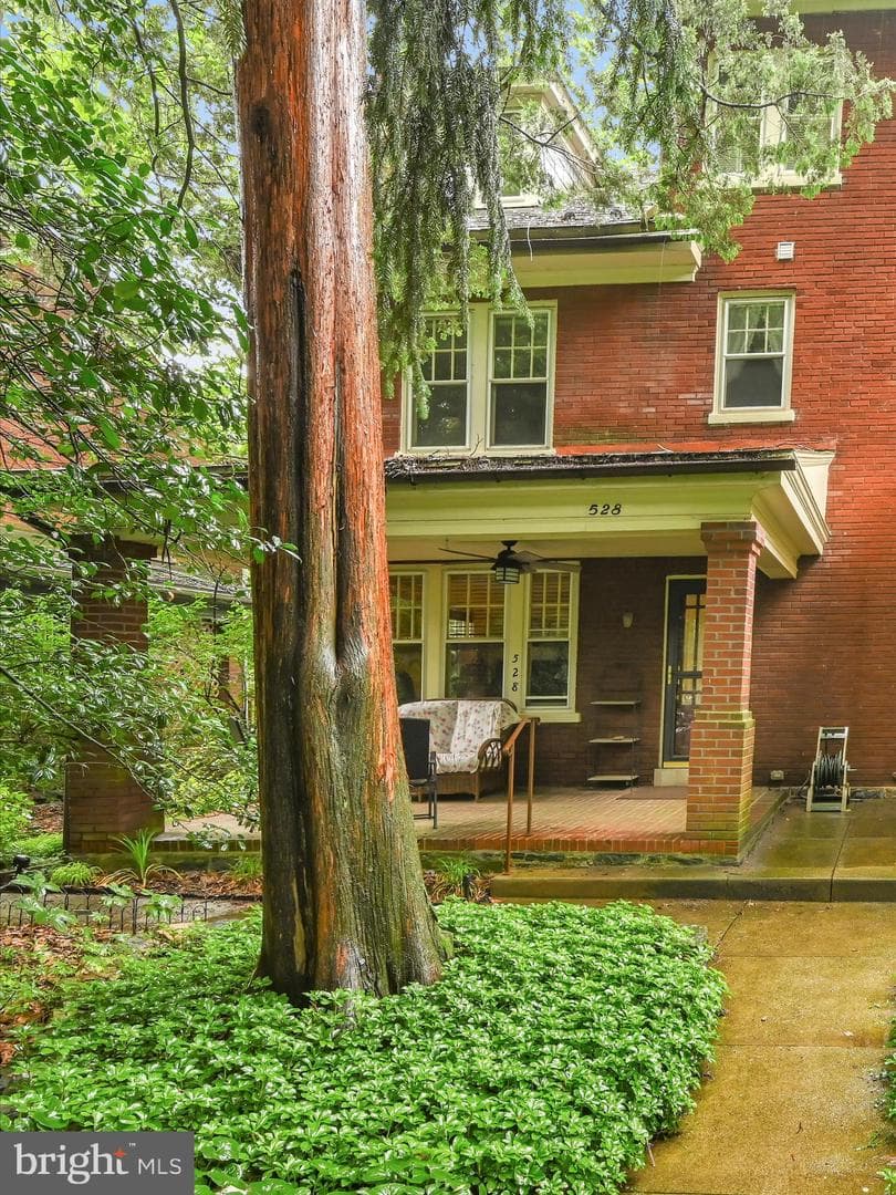 528 State Street photo 6