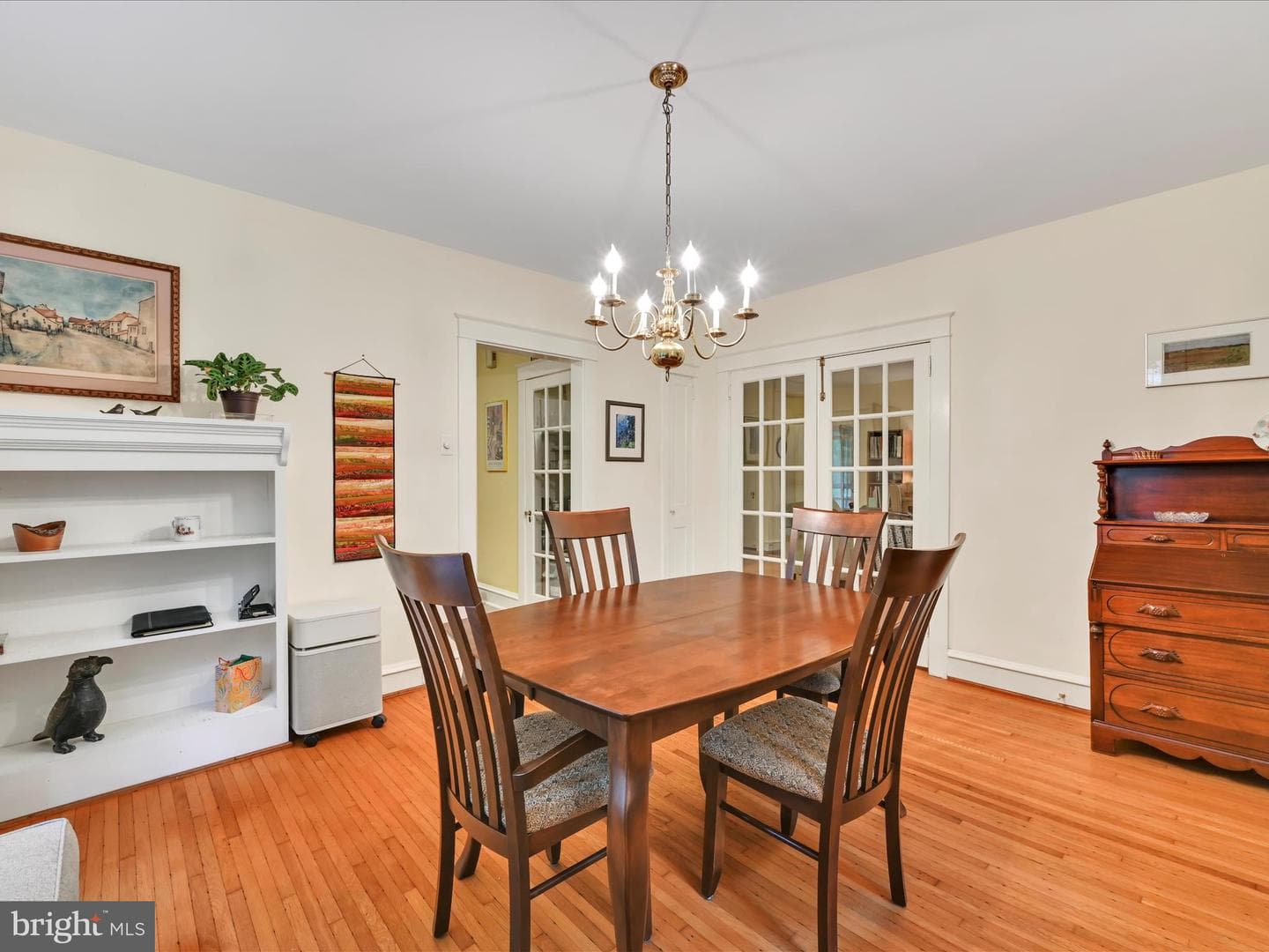 528 State Street photo 9