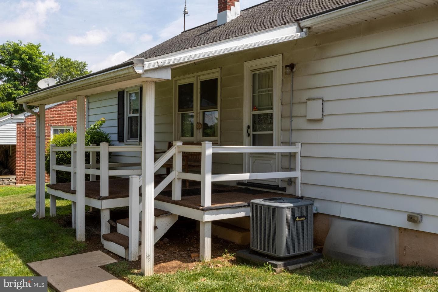 258 Redwood Drive photo 6
