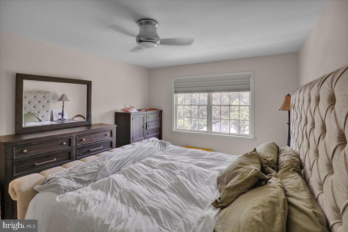 8 Spring Hill Lane photo 13