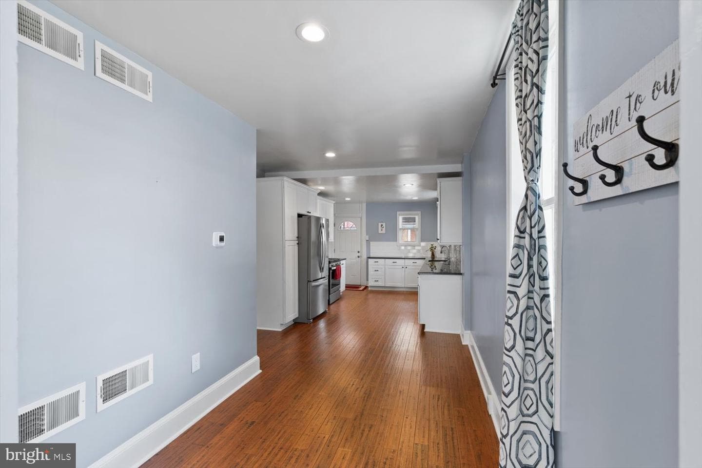 8 N Marshall Street photo 12