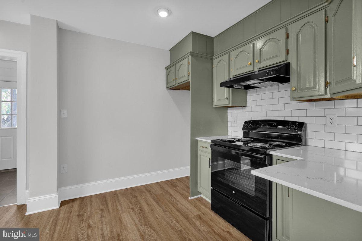424 Walnut Street photo 12