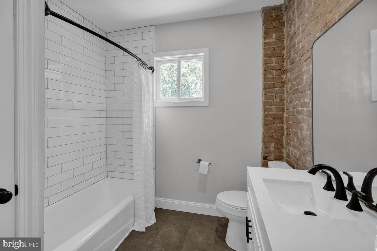 424 Walnut Street photo 17
