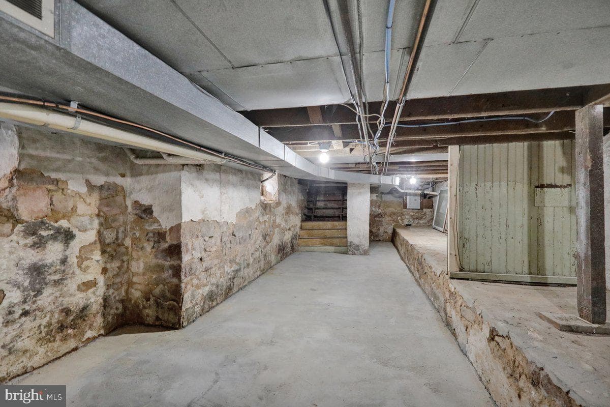 424 Walnut Street photo 27