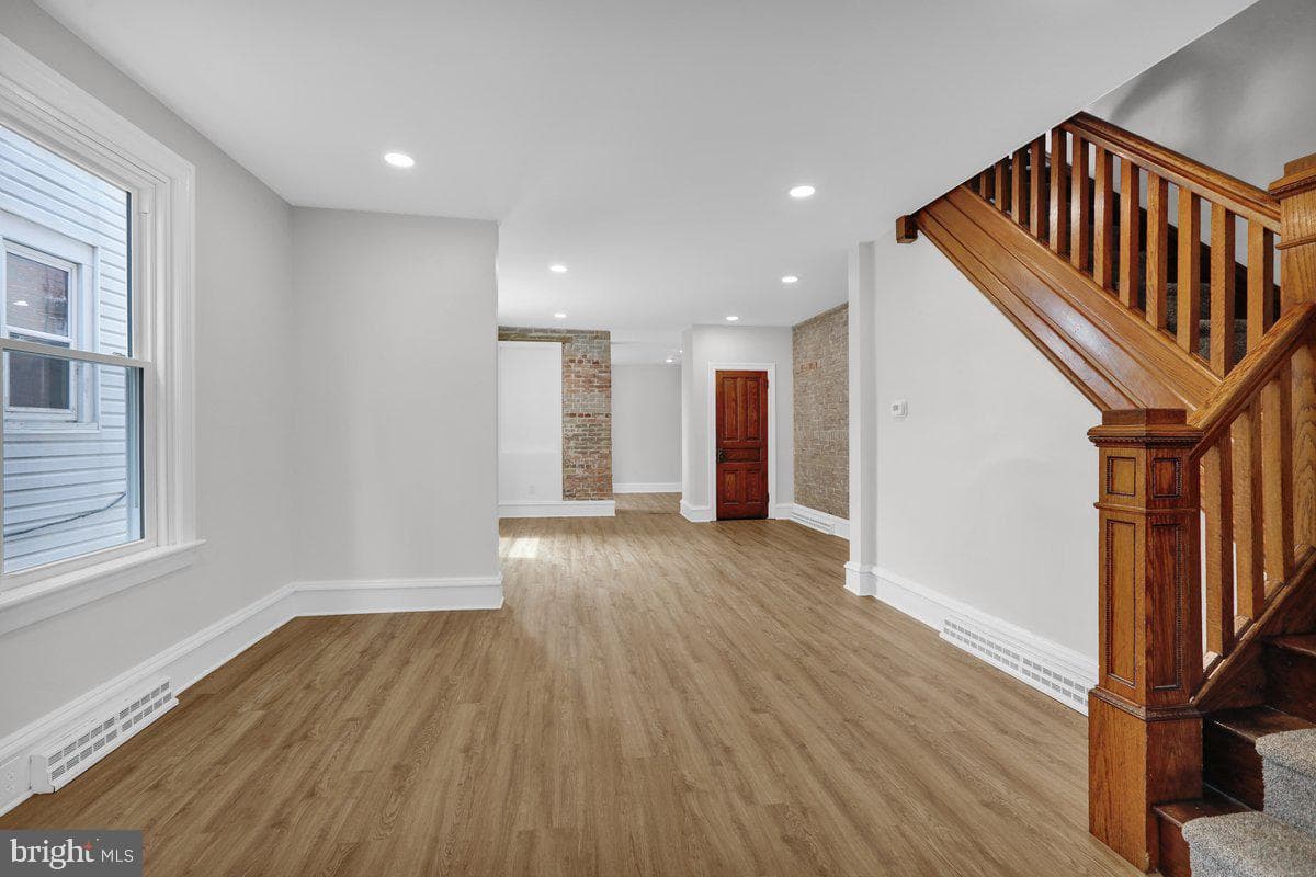 424 Walnut Street photo 8