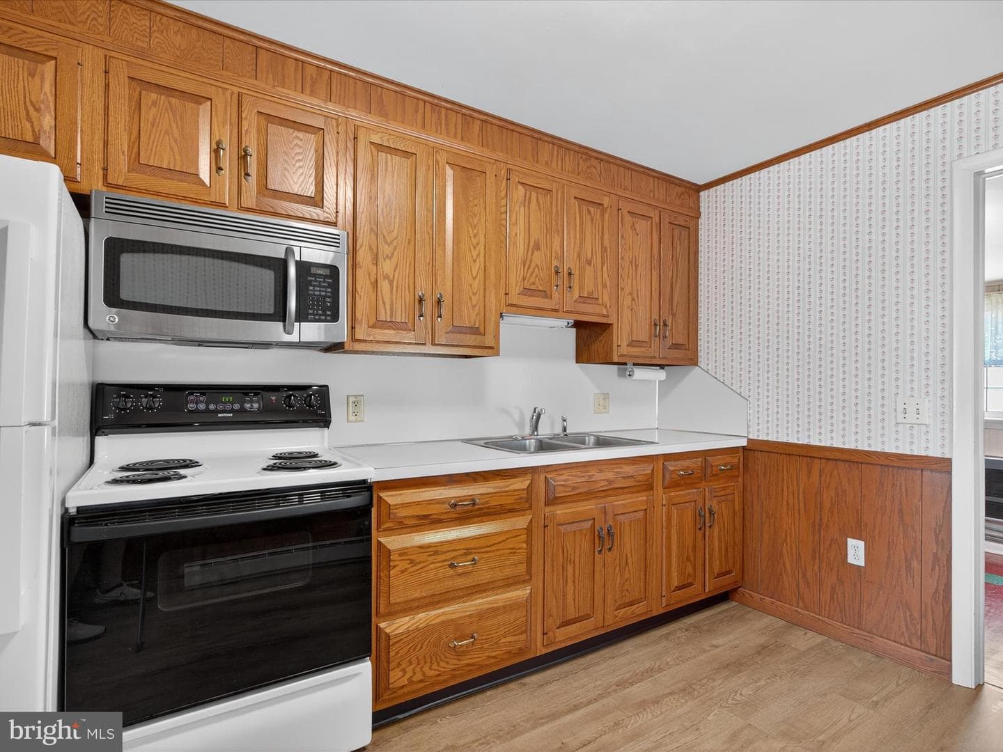 46 Leven Road photo 17
