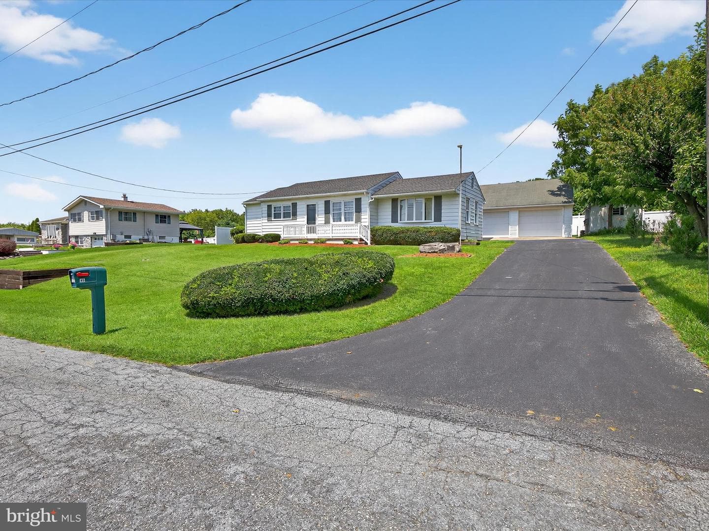 46 Leven Road photo 3