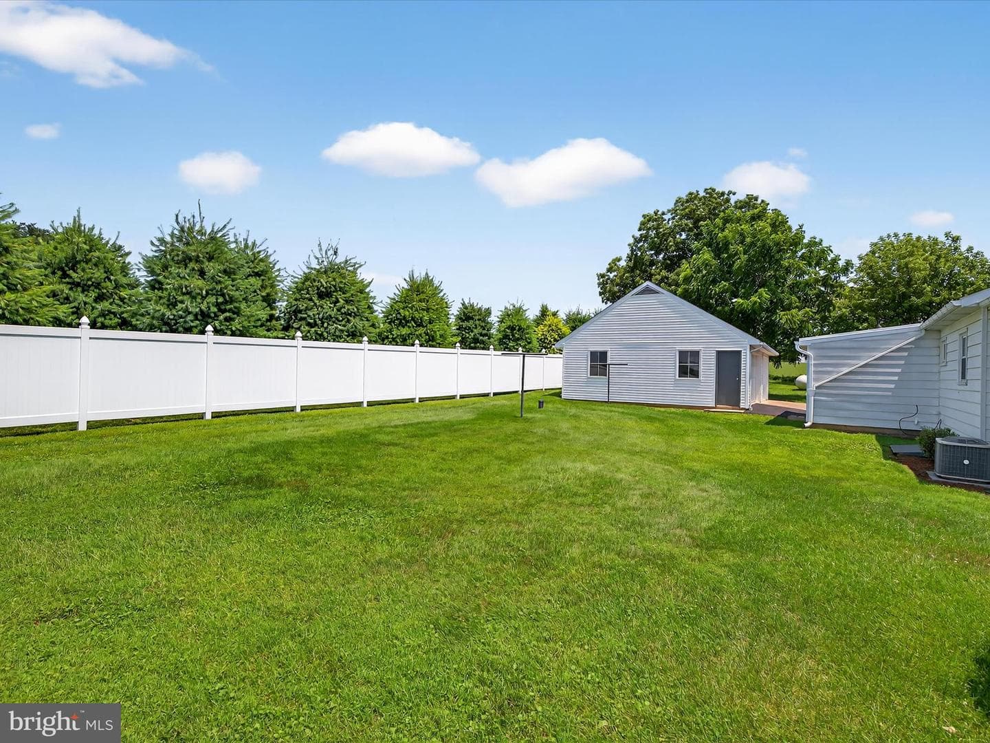 46 Leven Road photo 34