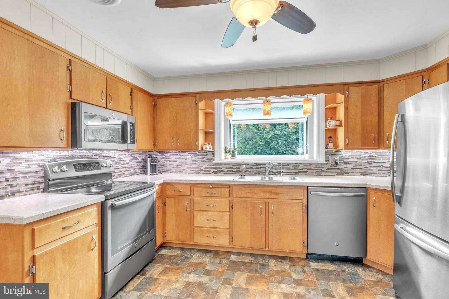629 S Spruce Street photo 10